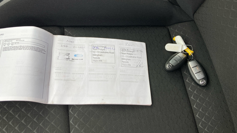 Nissan Juke 1.0 DiG-T N-Connecta 5dr DCT Petrol Hatchback